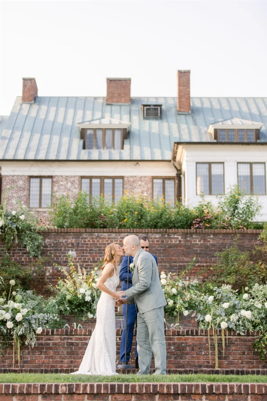 An Outdoor Wedding for Alex and Greg