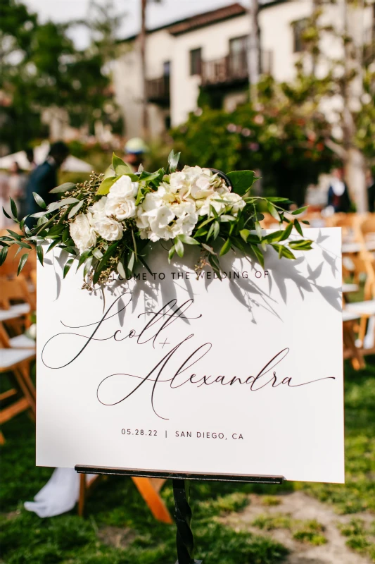 A Classic Wedding for Alexandra and Scott