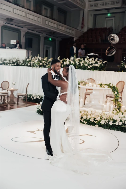 A Glam Wedding for Alexis and Jalen