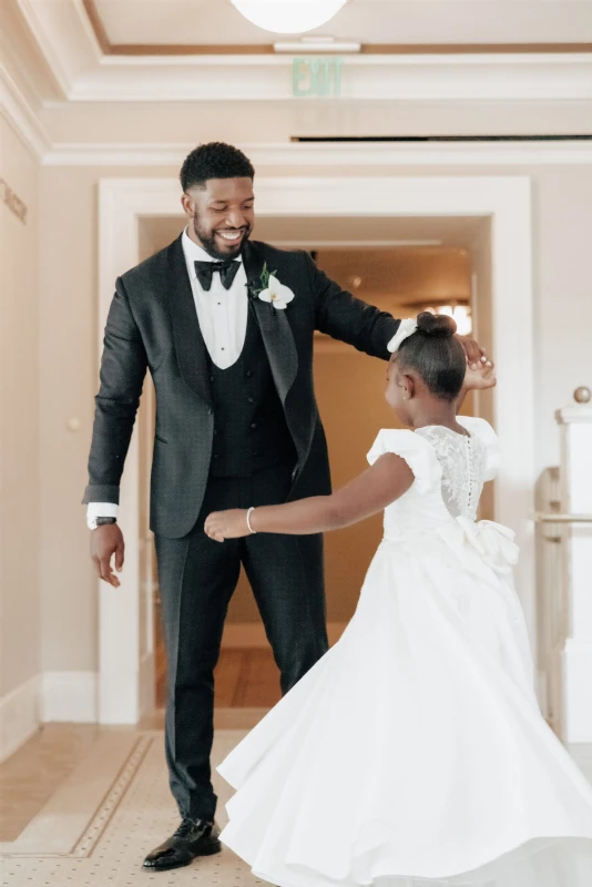 A Glam Wedding for Alexis and Jalen