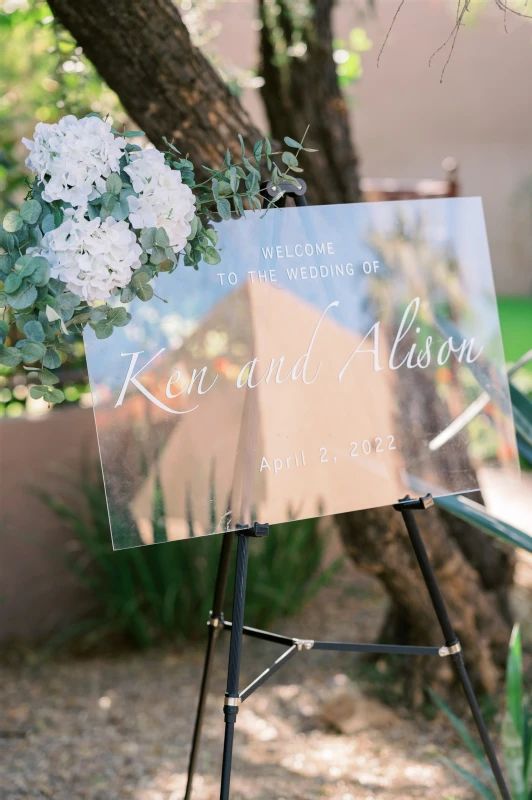 An Outdoor Wedding for Alison and Ken