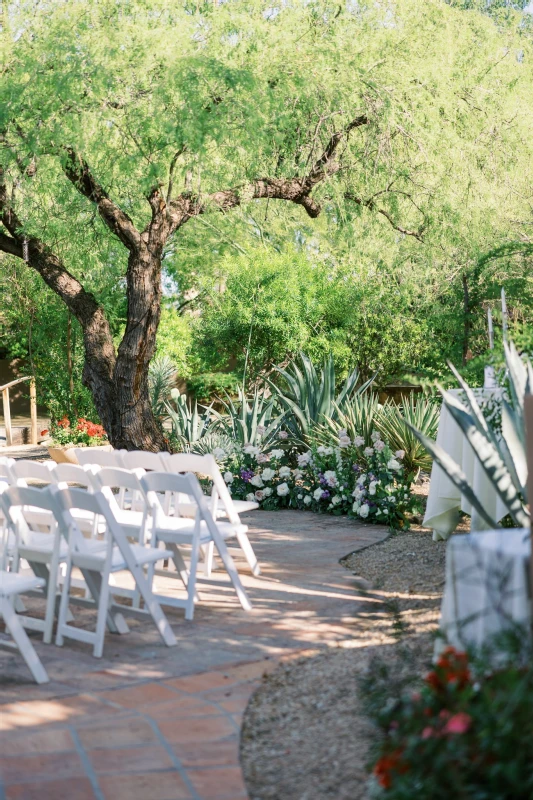 An Outdoor Wedding for Alison and Ken