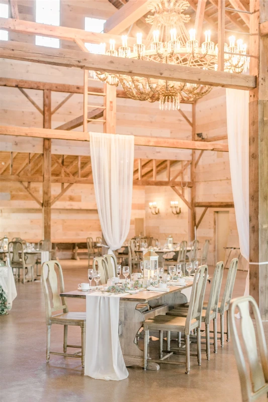 A Rustic Wedding for Alyssa and Ian