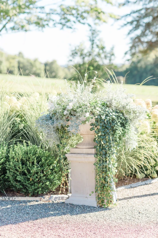 A Rustic Wedding for Alyssa and Ian