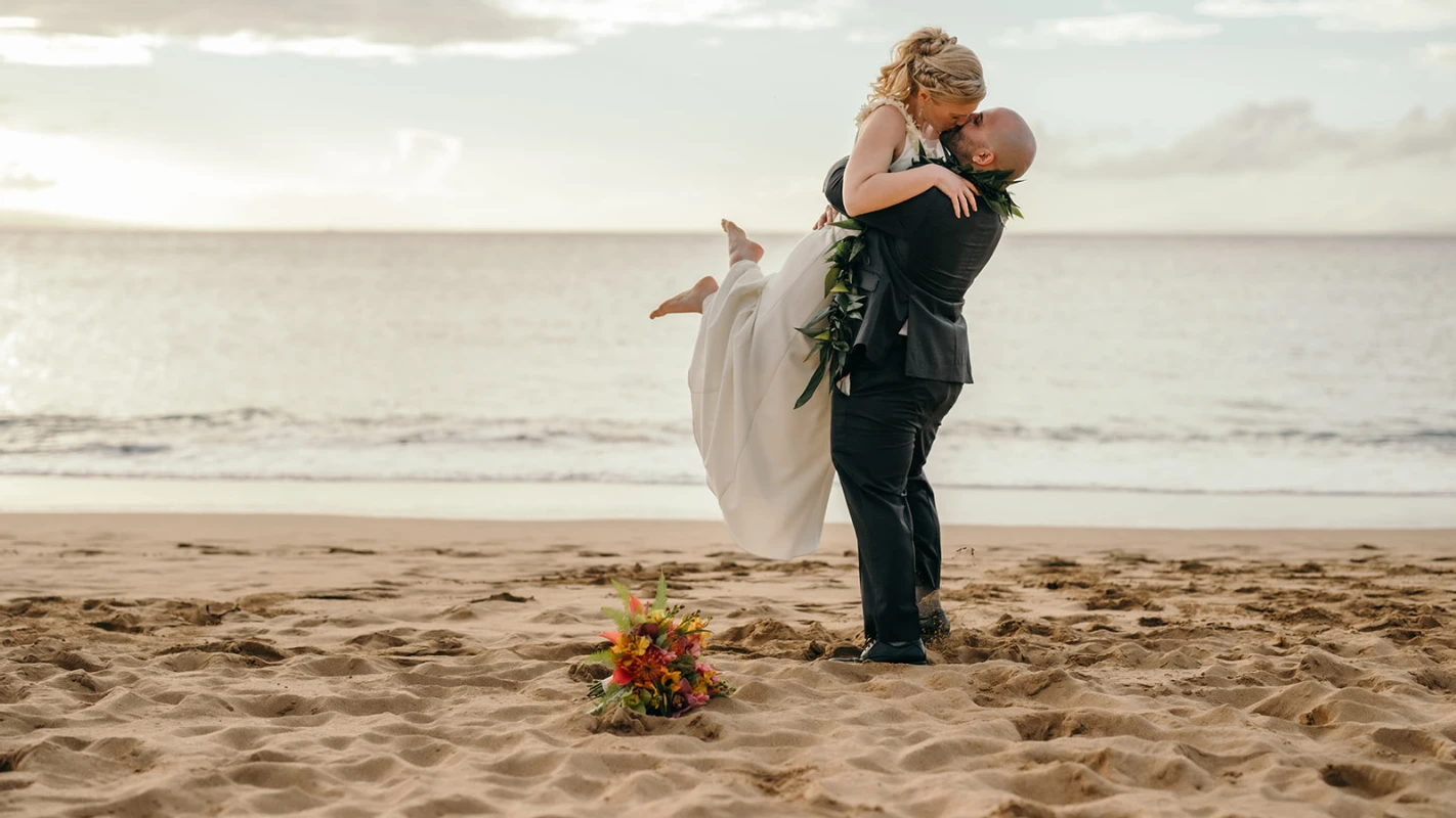 A Beach Wedding for Amanda and Brock