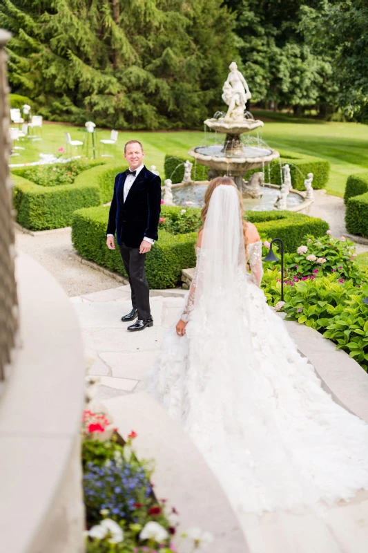 An Outdoor Wedding for Amber and Mark