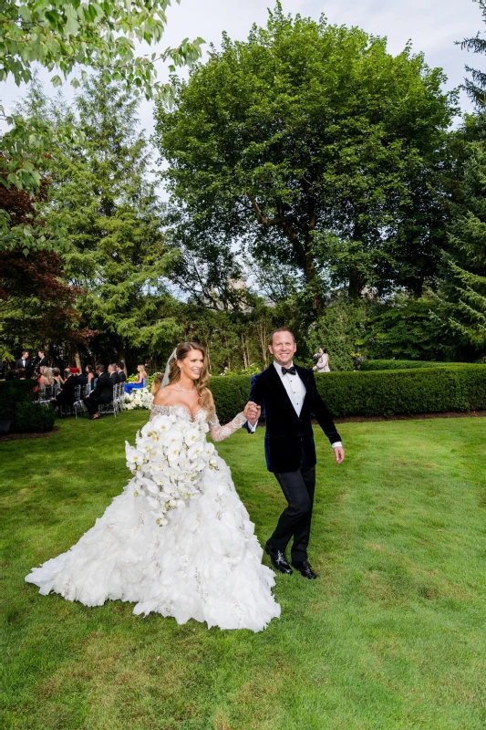 An Outdoor Wedding for Amber and Mark