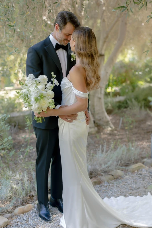 A Garden Wedding for Amy and John