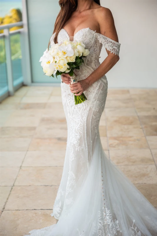 A Beach Wedding for Amy and Jorge