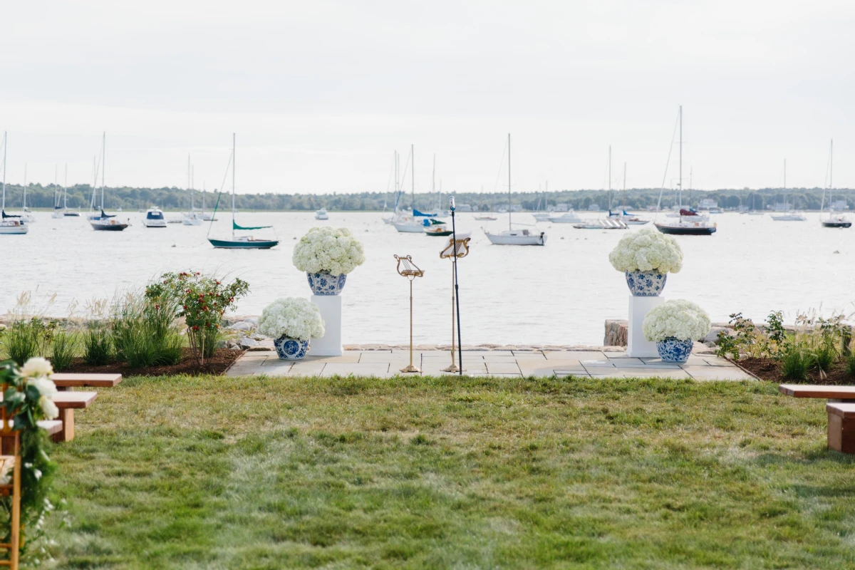 A Waterfront Wedding for Anderson and Cullen