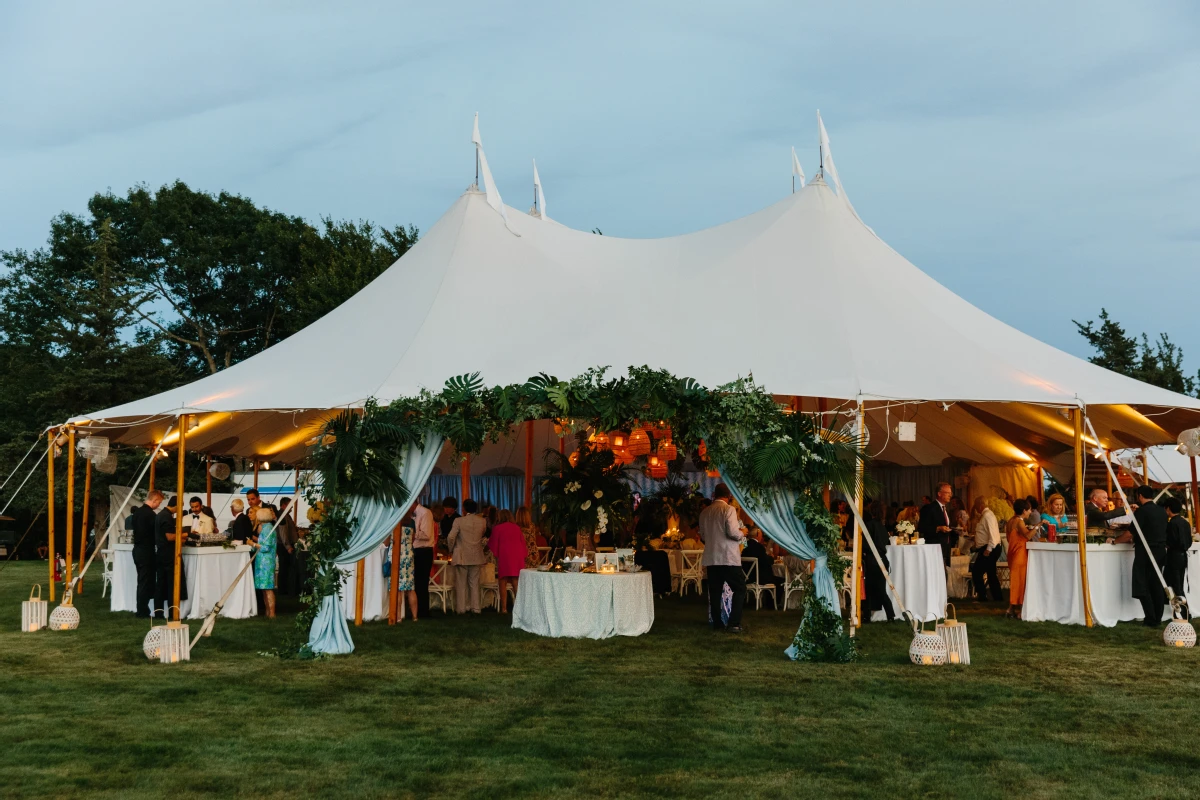 A Waterfront Wedding for Anderson and Cullen