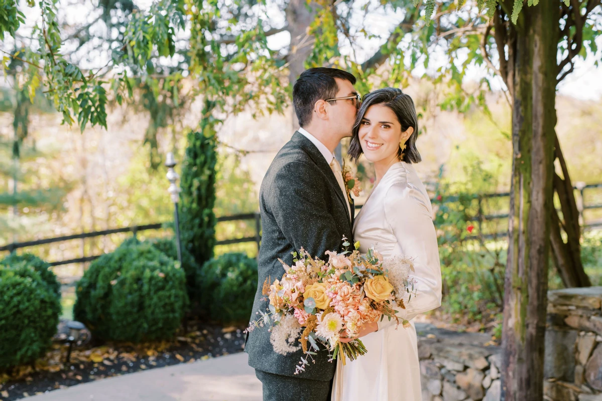 An Outdoor Wedding for Angela and Nick