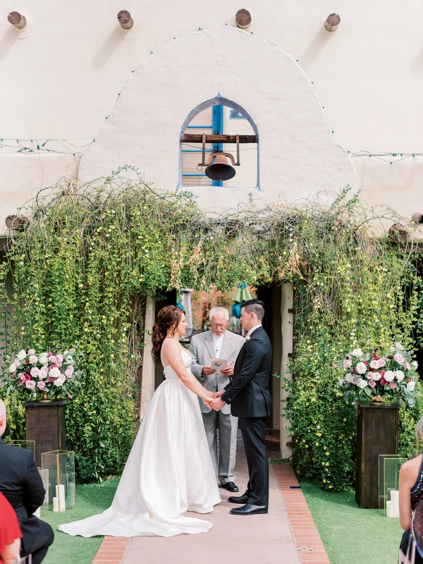 A Desert Wedding for Annie and Robert