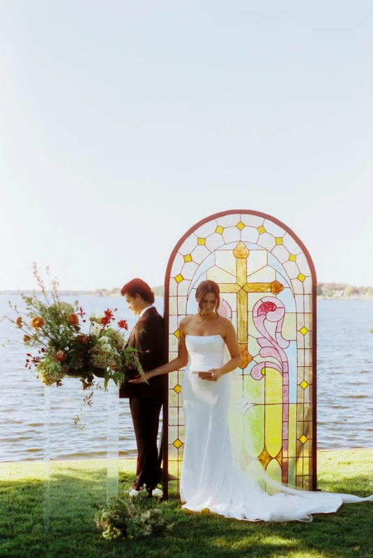 A Colorful Wedding for Aubrey and Graham
