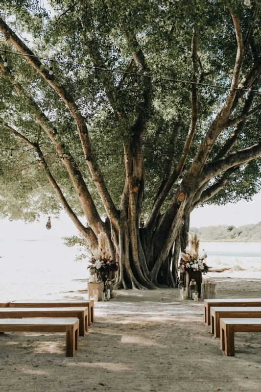 A Beach Wedding for Mickie and Steve