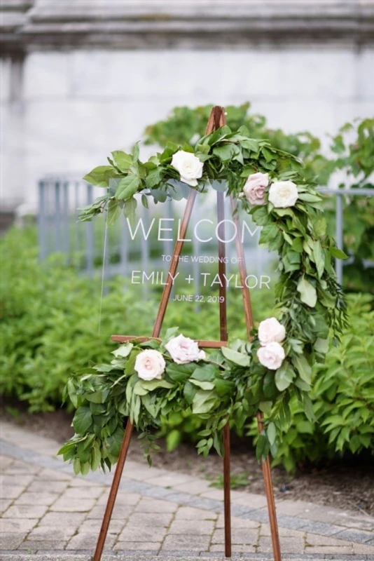 A Classic Wedding for Emily and Taylor