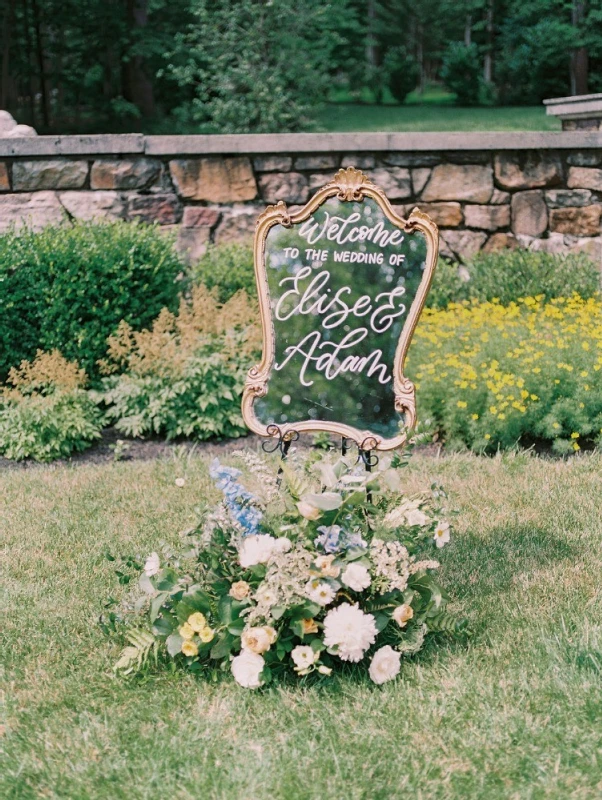 A Classic Wedding for Elise and Adam