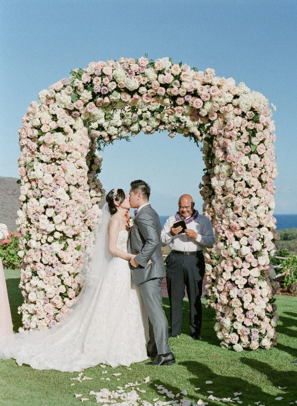 A Beach Wedding for Michelle and Yu