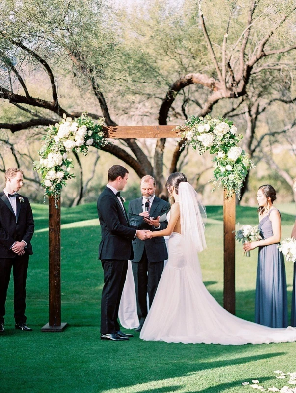 A Desert Wedding for Janna and Colin