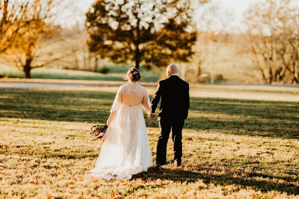 A Rustic Wedding for Greta and Jared