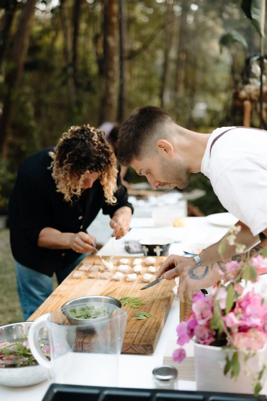 A Intimate Wedding for Belle and Warren