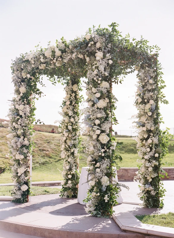 A Waterfront Wedding for Brooke and Isaiah