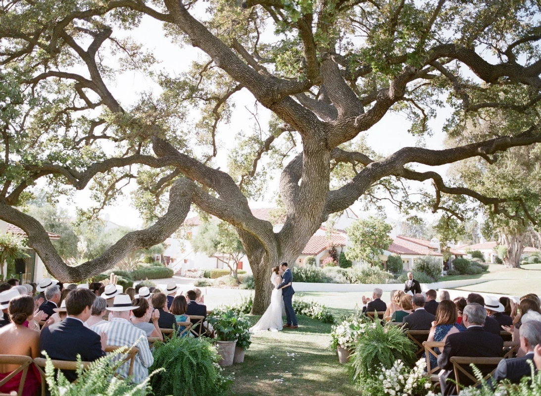 A Rustic Wedding for Carolina and Ethan