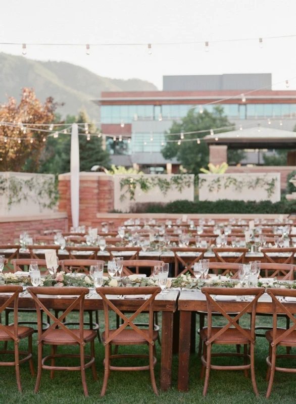 A Wedding for Annie and Thomas