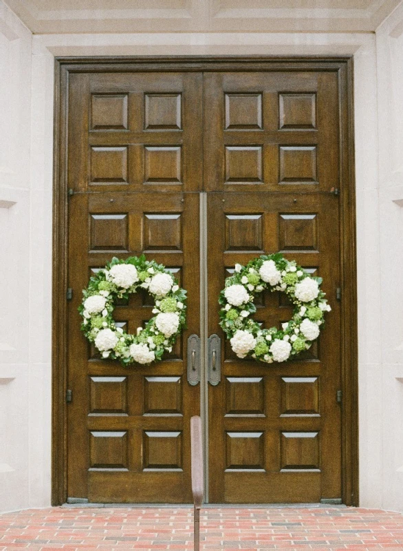 A Modern Wedding for Sydney and Buzz