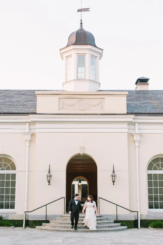 A Classic Wedding for Hillary and Josh