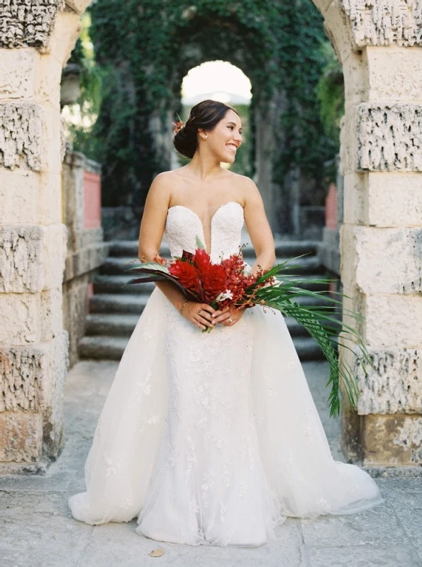 A Beach Wedding for Gaby and Joe