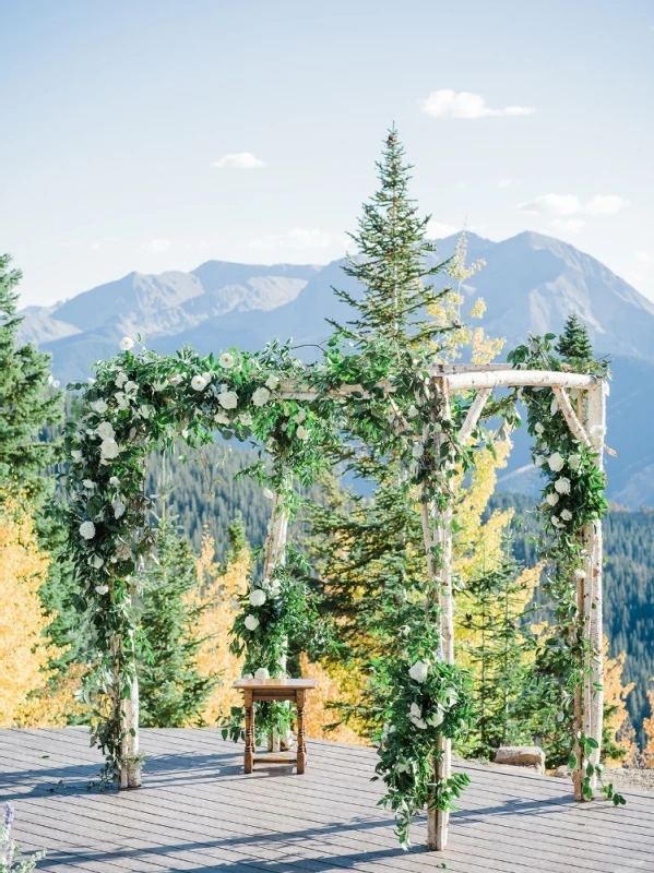 A Mountain Wedding for Julia and Nicholas