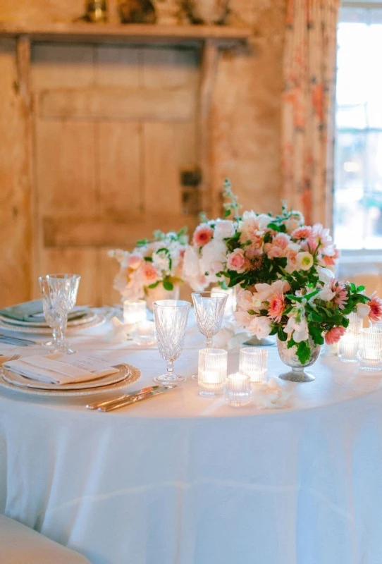 An Outdoor Wedding for Laurie and Matthew