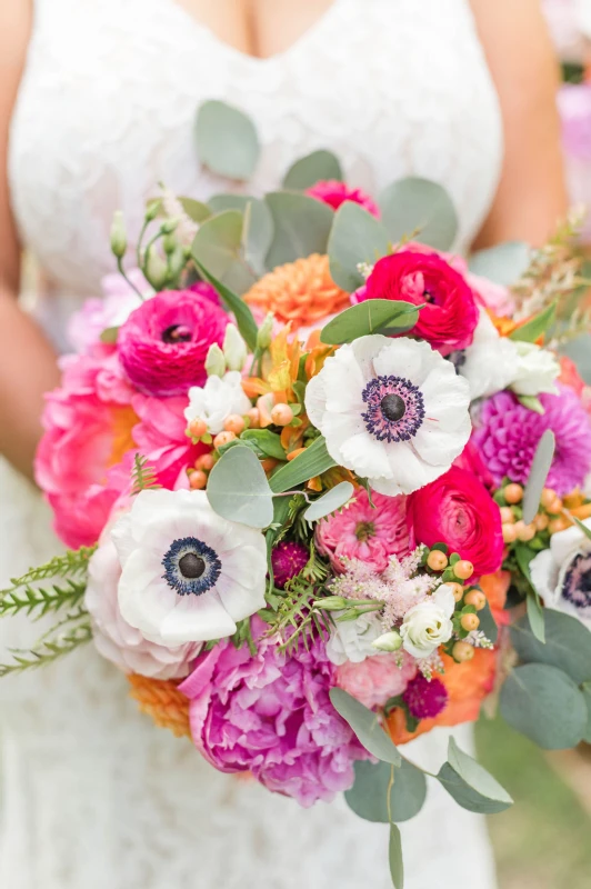 An Outdoor Wedding for Chelsea and Andrew