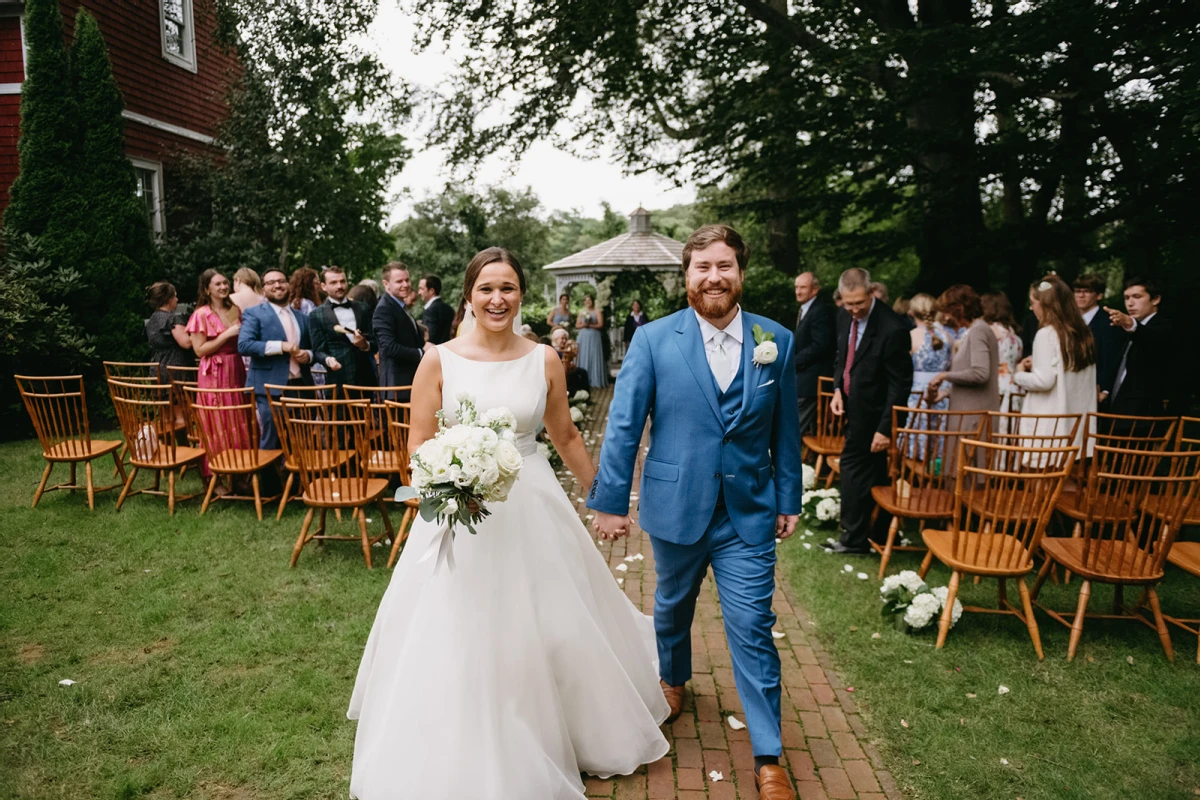 A Classic Wedding for Chloe and Luke