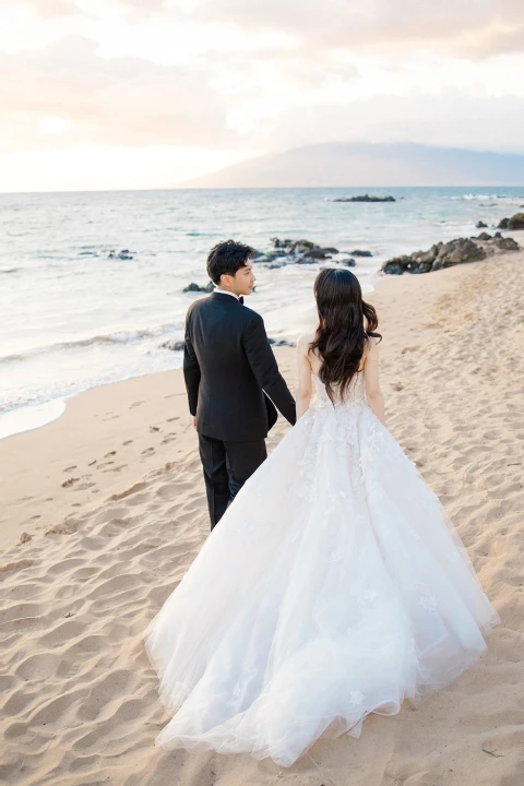 A Beach Wedding for Christine and Stan