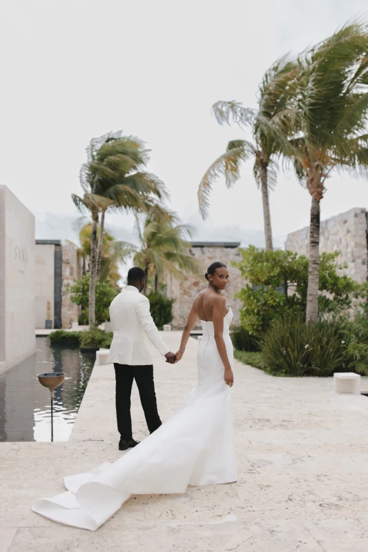 A Beach Wedding for Christopher and Amanda