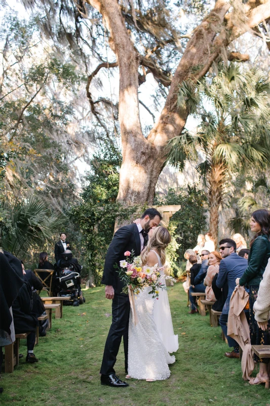 An Outdoor Wedding for Christy and Mike