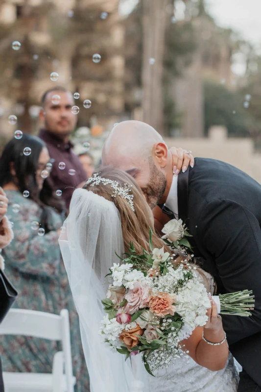 A Classic Wedding for Cindy and Dean