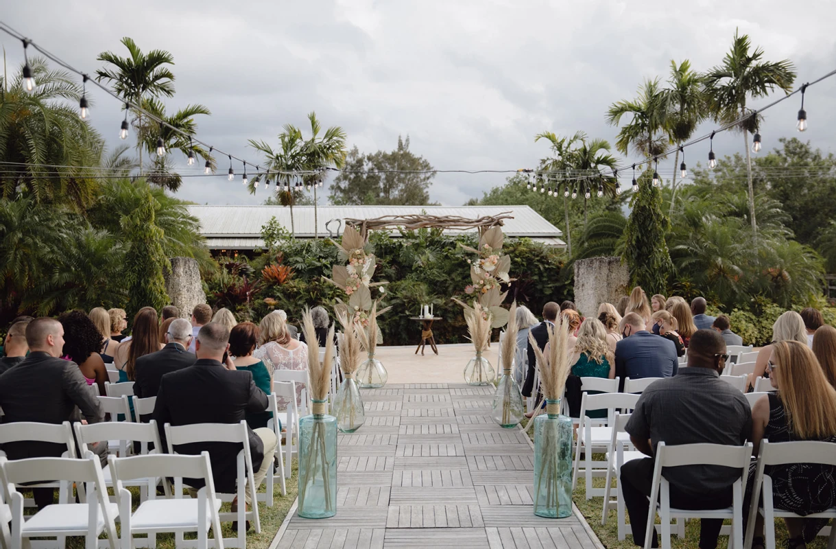 An Outdoor Wedding for Courtney and Evan