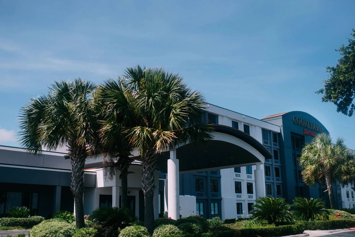 Courtyard Gulfport Beachfront