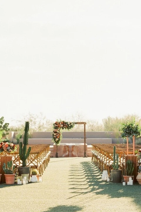 A Desert Wedding for Tori and Geoff