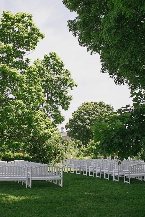 An Outdoor Wedding for Rebecca and Ryan