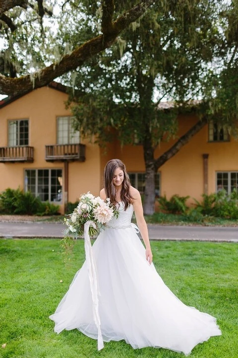 A Formal Wedding for Laura and Kevin