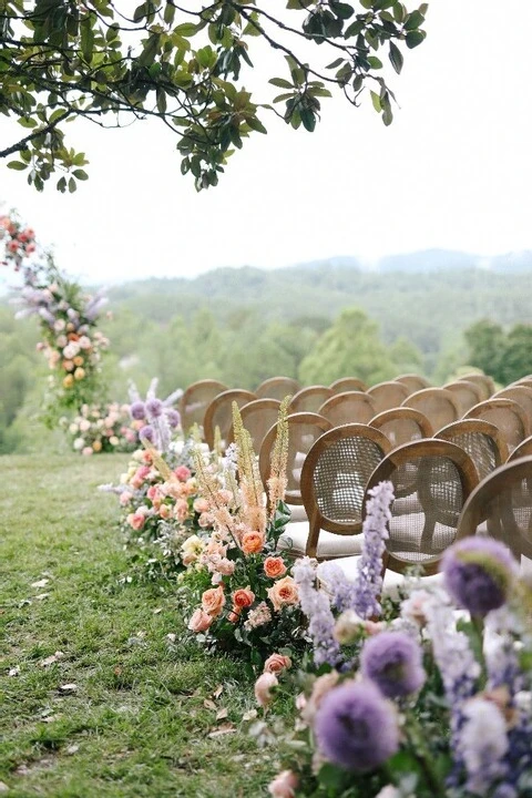 A Garden Wedding for Mary Katherine and Robert