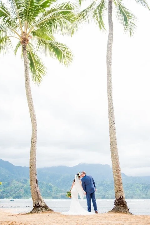 A Beach Wedding for Leah and Chris