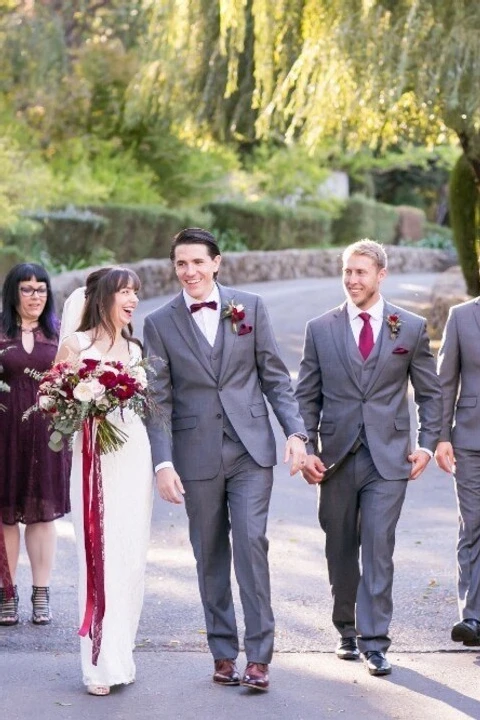 An Outdoor Wedding for Lacy and Brett