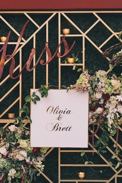 A Glam Wedding for Olivia and Brett