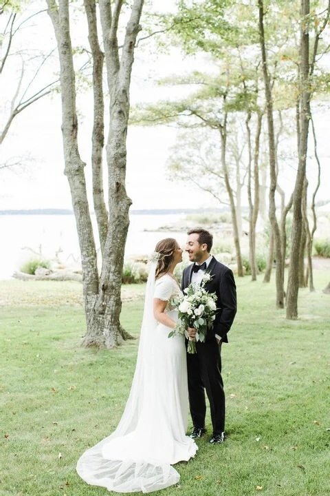 A Beach Wedding for Catherine and Zach