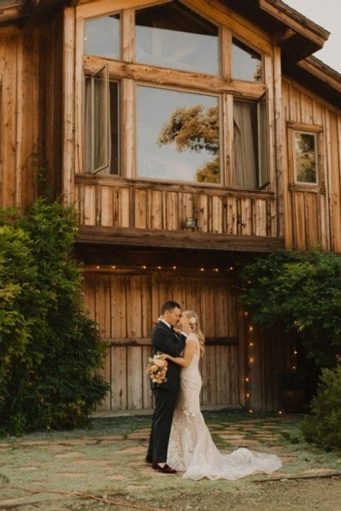 A Rustic Wedding for Katy and Moody